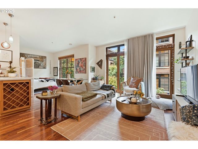2350 Nw SAVIER St B214, Portland, OR 97210