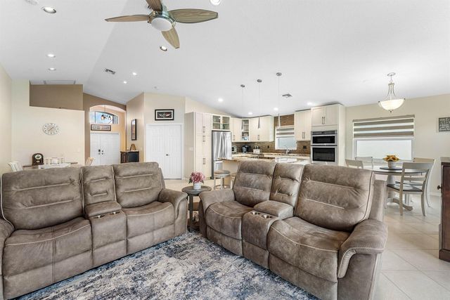 7756 Campania Drive, Boynton Beach, FL 33472