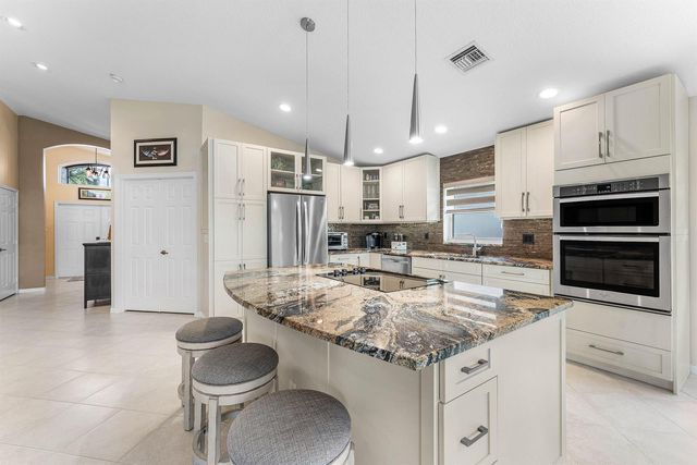 7756 Campania Drive, Boynton Beach, FL 33472