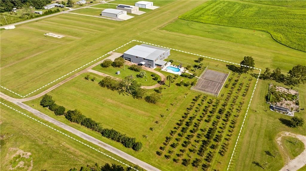 21756 Koier Road, Robertsdale, AL 36567 — exterior
