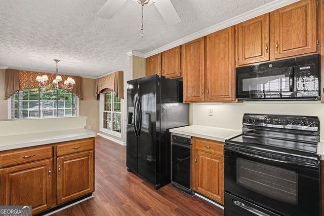 150 Stratford Way, Fayetteville, GA 30214