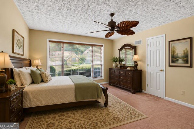 150 Stratford Way, Fayetteville, GA 30214