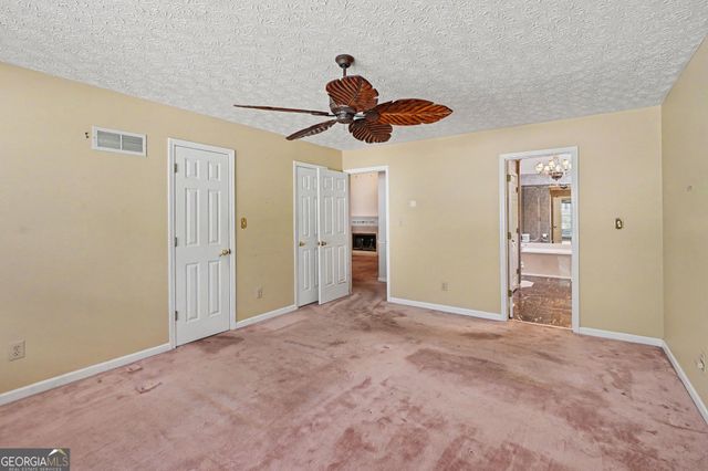 150 Stratford Way, Fayetteville, GA 30214