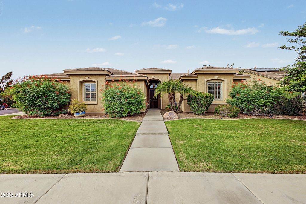 734 W GOLDFINCH Way, Chandler, AZ 85286 — exterior