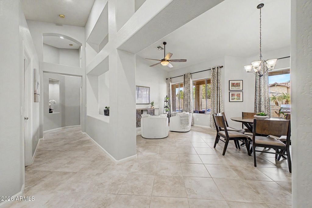 734 W GOLDFINCH Way, Chandler, AZ 85286 — photo 4