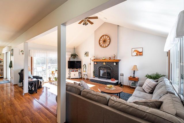 S102W32709 County Road LO, Mukwonago, WI 53149
