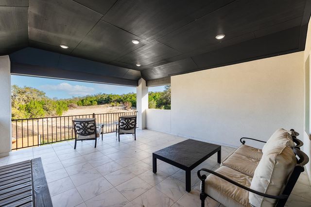 7505 Becasseau DR, Austin, TX 78738