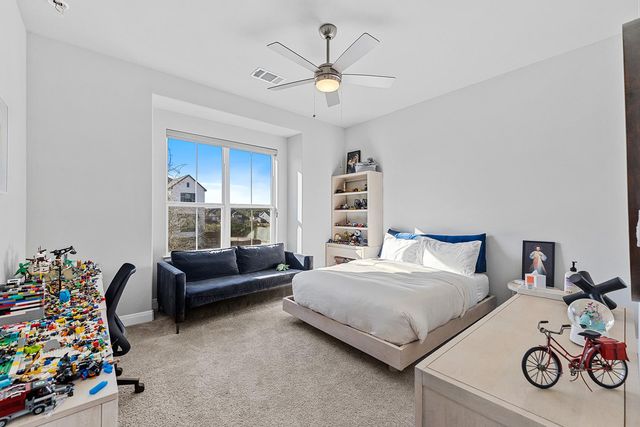 7505 Becasseau DR, Austin, TX 78738