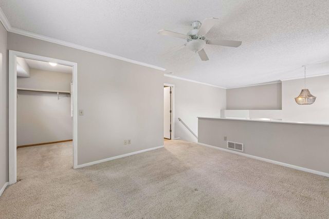 19440 Vine Ridge Road, Shorewood, MN 55331