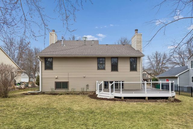 19440 Vine Ridge Road, Shorewood, MN 55331