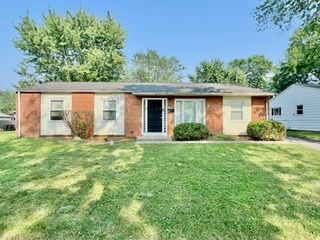 829 Princeton Avenue, Matteson, IL 60443