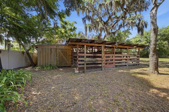 1405 SEFFNER VALRICO ROAD, Seffner, FL 33584