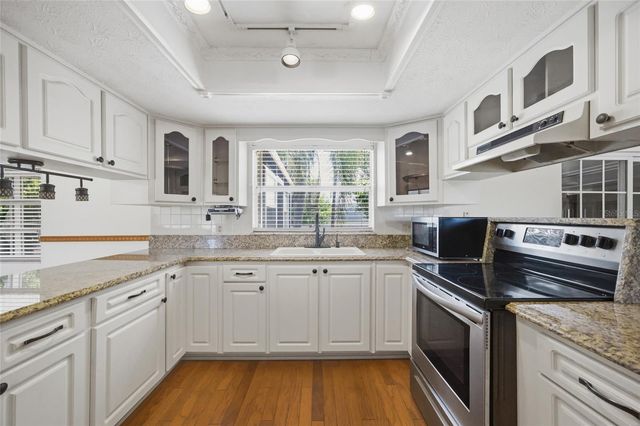 1405 SEFFNER VALRICO ROAD, Seffner, FL 33584