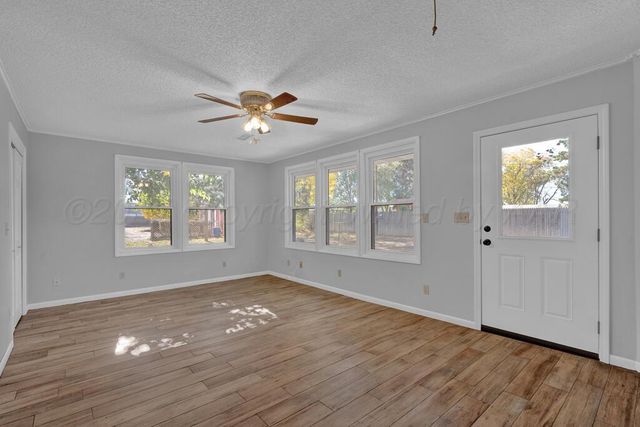 4231 Camp Lane, Amarillo, TX 79110