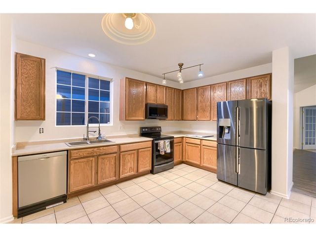 7372 S Mobile St, Aurora, CO 80016