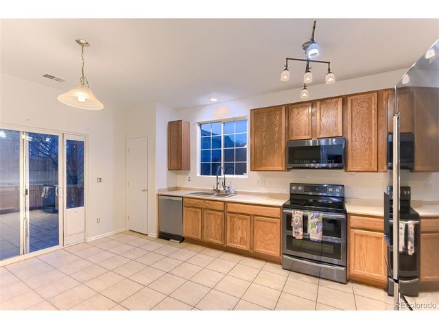 7372 S Mobile St, Aurora, CO 80016