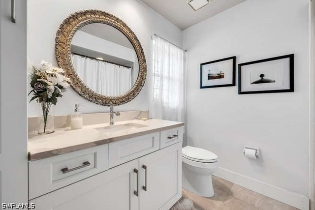 532 Roma CT, Naples, FL 34110