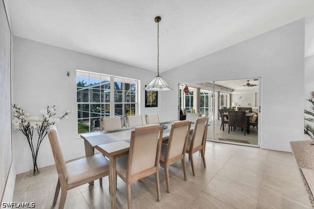 532 Roma CT, Naples, FL 34110