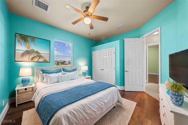 3237 Yucatan PKWY, Cape Coral, FL 33993