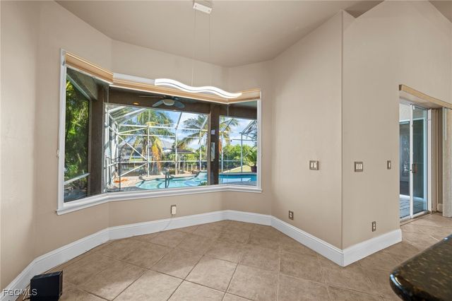 3237 Yucatan PKWY, Cape Coral, FL 33993