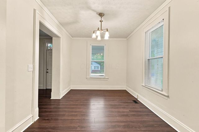 1618 Pembroke Avenue, Columbus, OH 43203