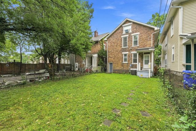 1618 Pembroke Avenue, Columbus, OH 43203