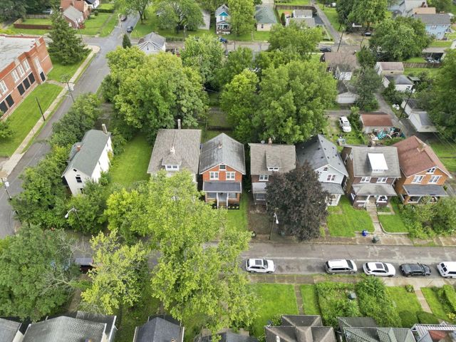 1618 Pembroke Avenue, Columbus, OH 43203
