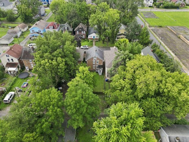 1618 Pembroke Avenue, Columbus, OH 43203