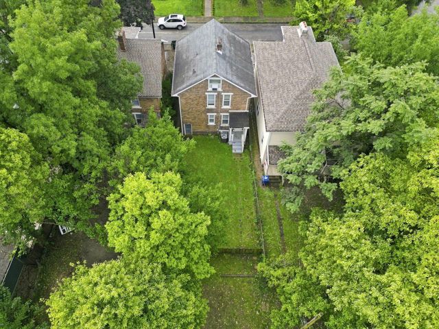 1618 Pembroke Avenue, Columbus, OH 43203