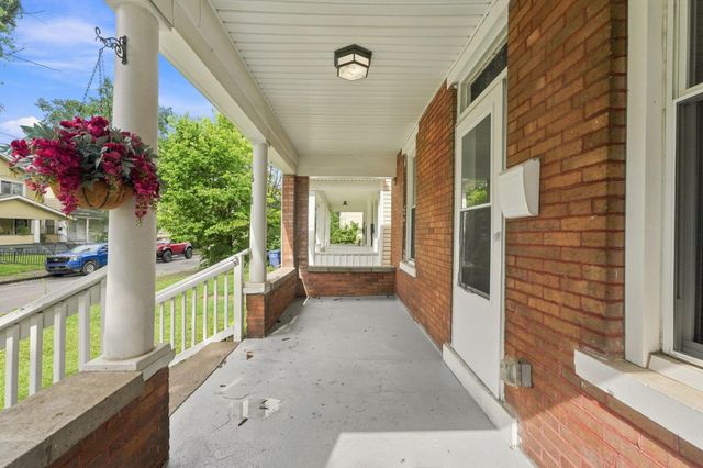 1618 Pembroke Avenue, Columbus, OH 43203