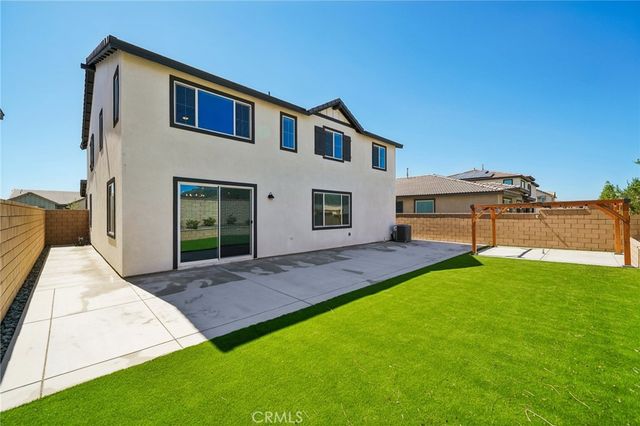 16750 Yarrow Lane, Fontana, CA 92336