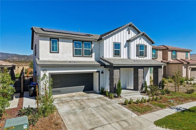 16750 Yarrow Lane, Fontana, CA 92336