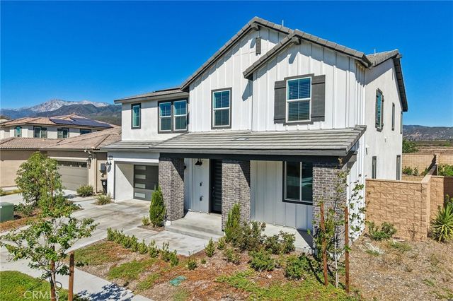 16750 Yarrow Lane, Fontana, CA 92336