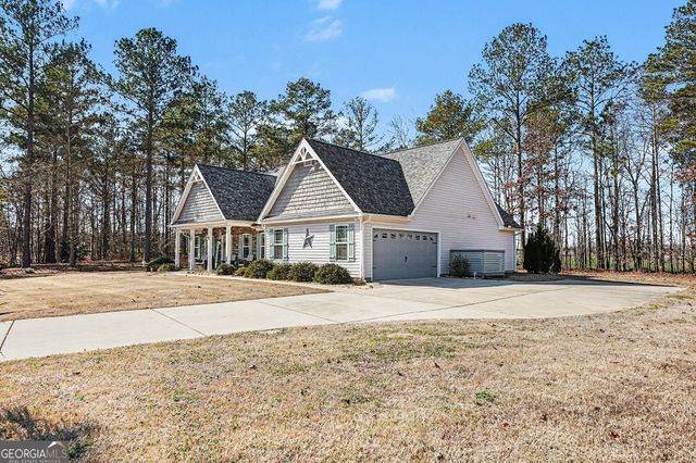 225 Cole Forest Boulevard, Barnesville, GA 30204