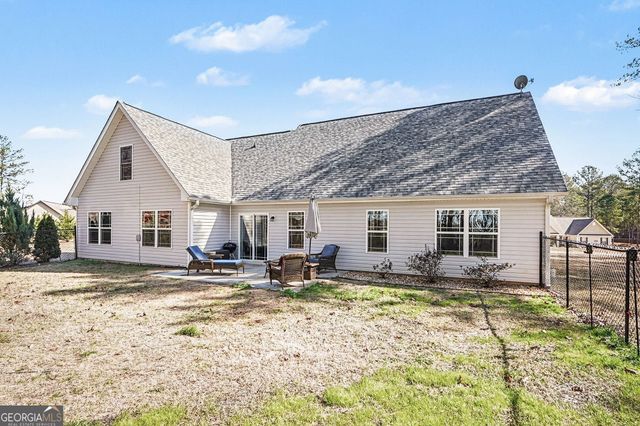 225 Cole Forest Boulevard, Barnesville, GA 30204