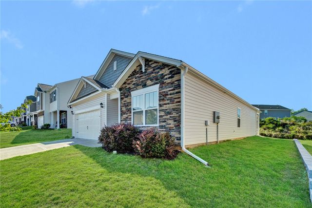 120 Lily Pond Place, Easley, SC 29642