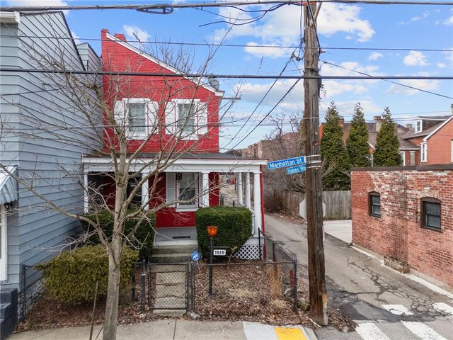 1515 Manhattan St, Manchester, PA 15233