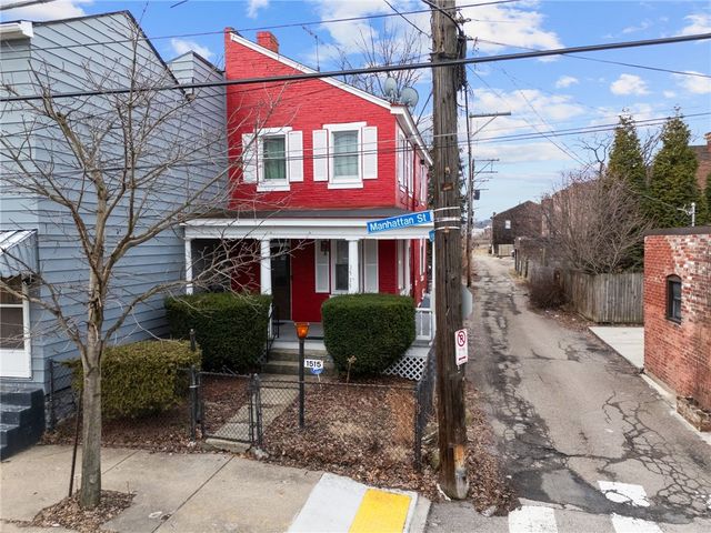 1515 Manhattan St, Manchester, PA 15233