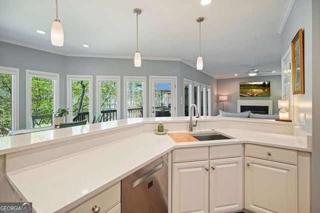 3244 Eagle Watch Drive, Woodstock, GA 30189