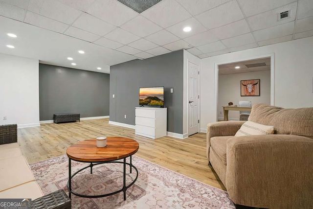 3244 Eagle Watch Drive, Woodstock, GA 30189