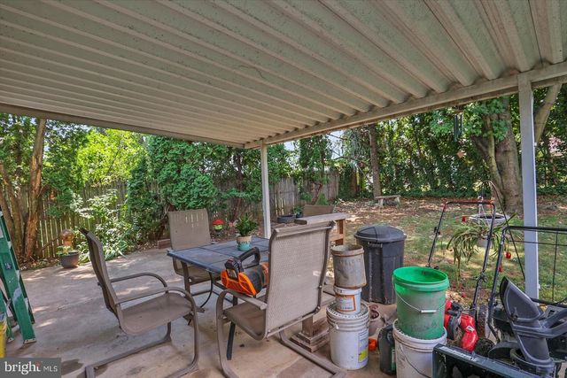 762 PRIORITY RD, York, PA 17404