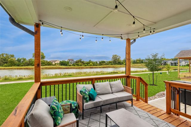 9528 NW 82nd Avenue, Johnston, IA 50131