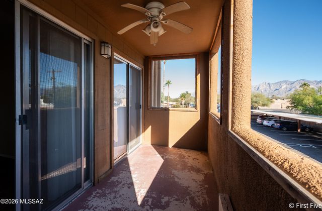 1810 E Blacklidge Dr Apt 316, Tucson, AZ 85719