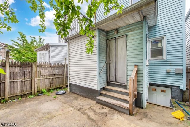 346 S 20th, Newark City, NJ 07103