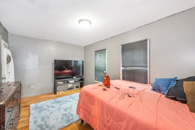 346 S 20th, Newark City, NJ 07103