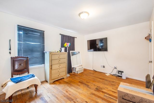 346 S 20th, Newark City, NJ 07103