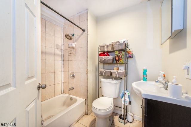 346 S 20th, Newark City, NJ 07103