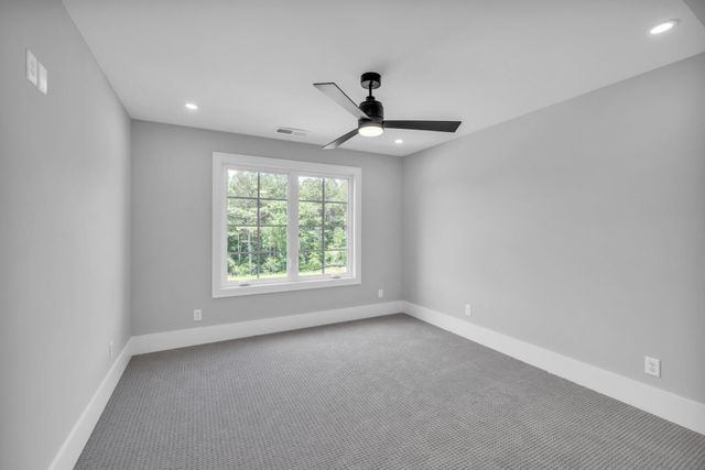 1262 London Woods Way 35, Apison, TN 37302