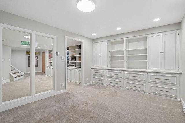 3428 S 119th STREET, West Allis, WI 53227