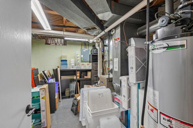 3428 S 119th STREET, West Allis, WI 53227